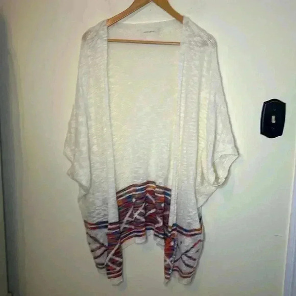 Dreamers Rainbow Bottom Short Sleeve Sweater Shrug Oversized Size S/M - Picture 1 of 5